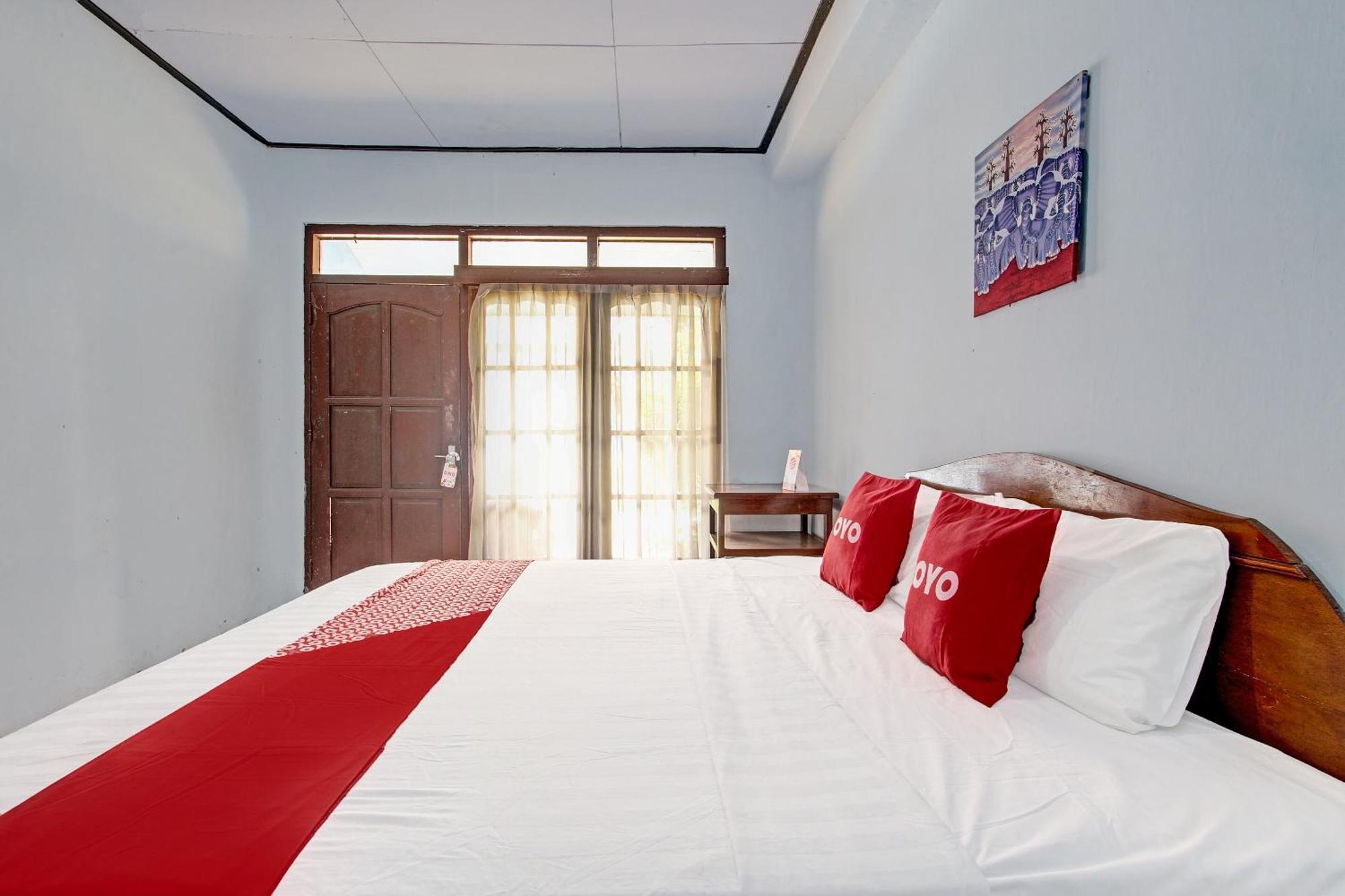 Capital O 91644 Loka Hause Hotel ซาลาตีกา ภายนอก รูปภาพ
