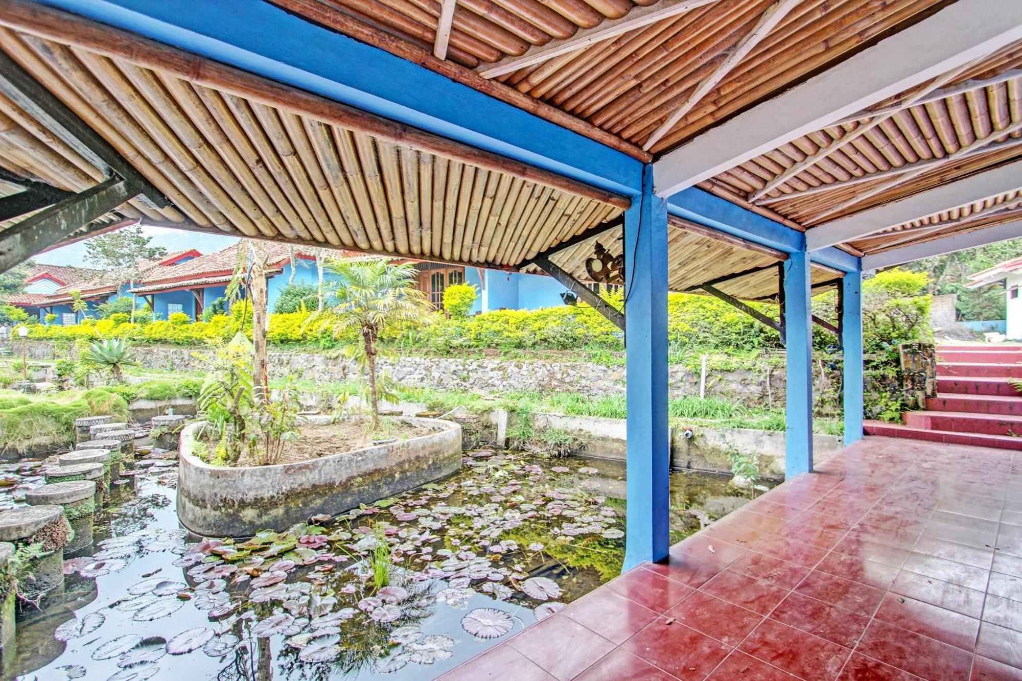 Capital O 91644 Loka Hause Hotel ซาลาตีกา ภายนอก รูปภาพ