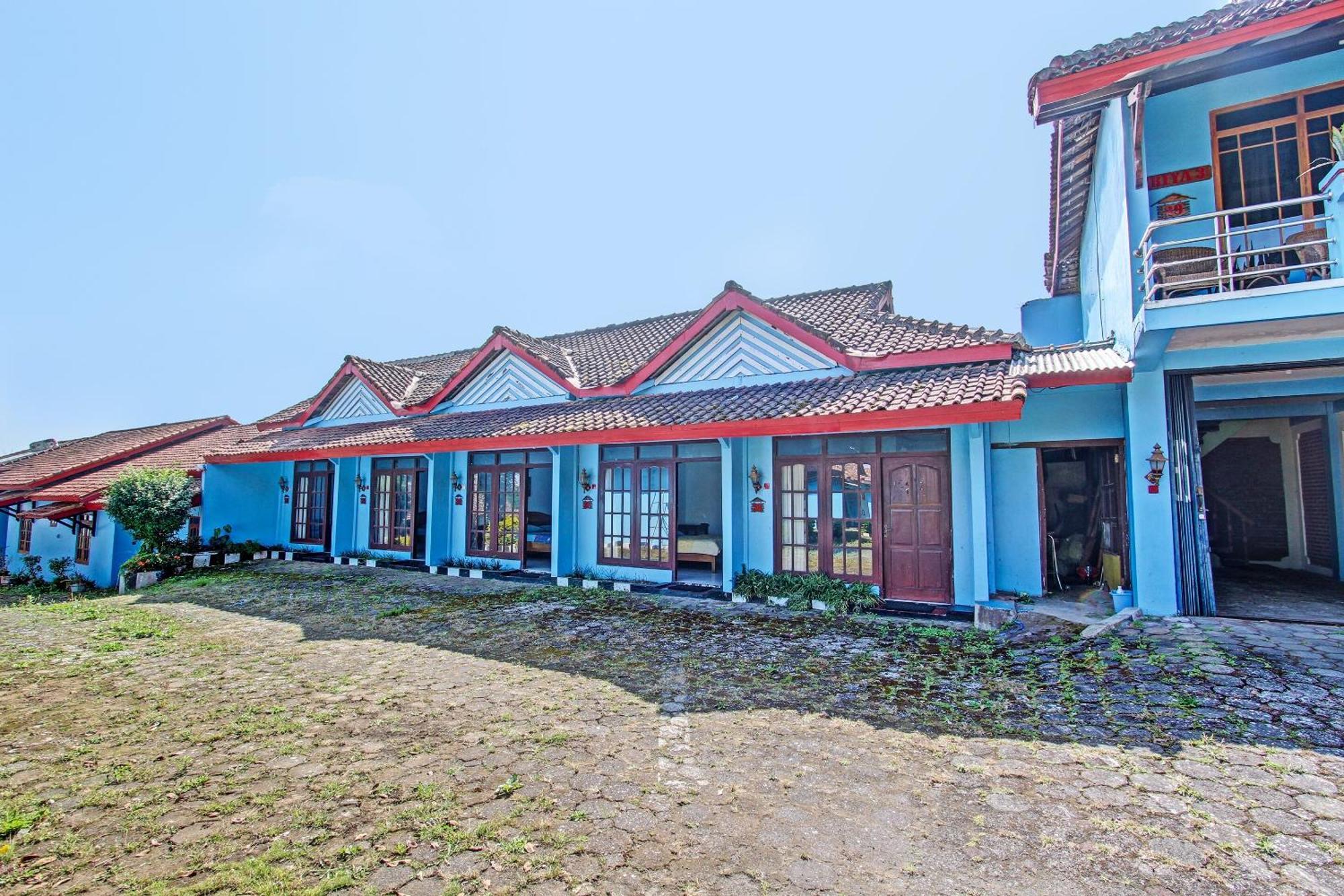 Capital O 91644 Loka Hause Hotel ซาลาตีกา ภายนอก รูปภาพ